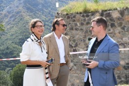 Foreign diplomats visit Khudavang monastery complex - PHOTO 