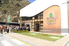 Foreign diplomats visit Istisu mineral water plant