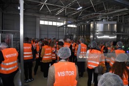 Foreign diplomats visit Istisu mineral water plant
