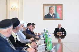 President Ilham Aliyev received participants of international conferences held in Baku