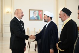 President Ilham Aliyev received participants of international conferences held in Baku