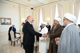 President Ilham Aliyev received participants of international conferences held in Baku