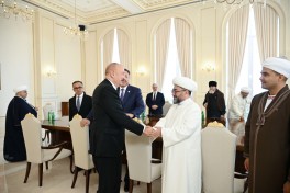 President Ilham Aliyev received participants of international conferences held in Baku