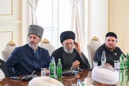 President Ilham Aliyev received participants of international conferences held in Baku