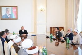 President Ilham Aliyev received participants of international conferences held in Baku
