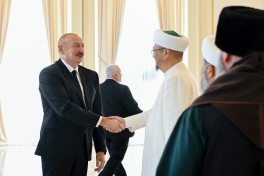 President Ilham Aliyev received participants of international conferences held in Baku