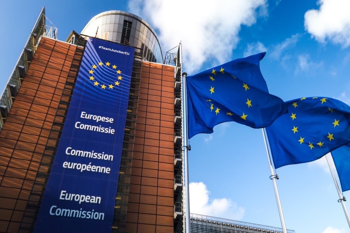 Politico: Some EU citizens do not know who heads the European Commission