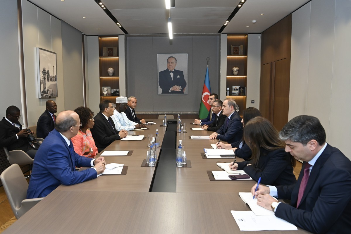 FM Jeyhun Bayramov meets with President of Pan-African Parliament