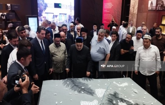 Participants of conference dedicated to Seyid Yahya Bakuvi visit Khojaly Memorial Complex - PHOTO 