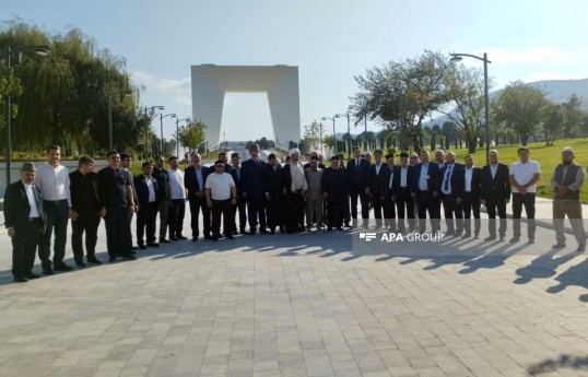 Participants of international conference dedicated to Seyid Yahya Bakuvi visit Khankendi - PHOTO 
