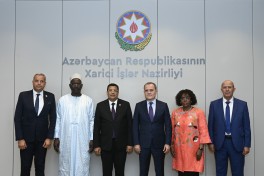 FM Jeyhun Bayramov meets with President of Pan-African Parliament