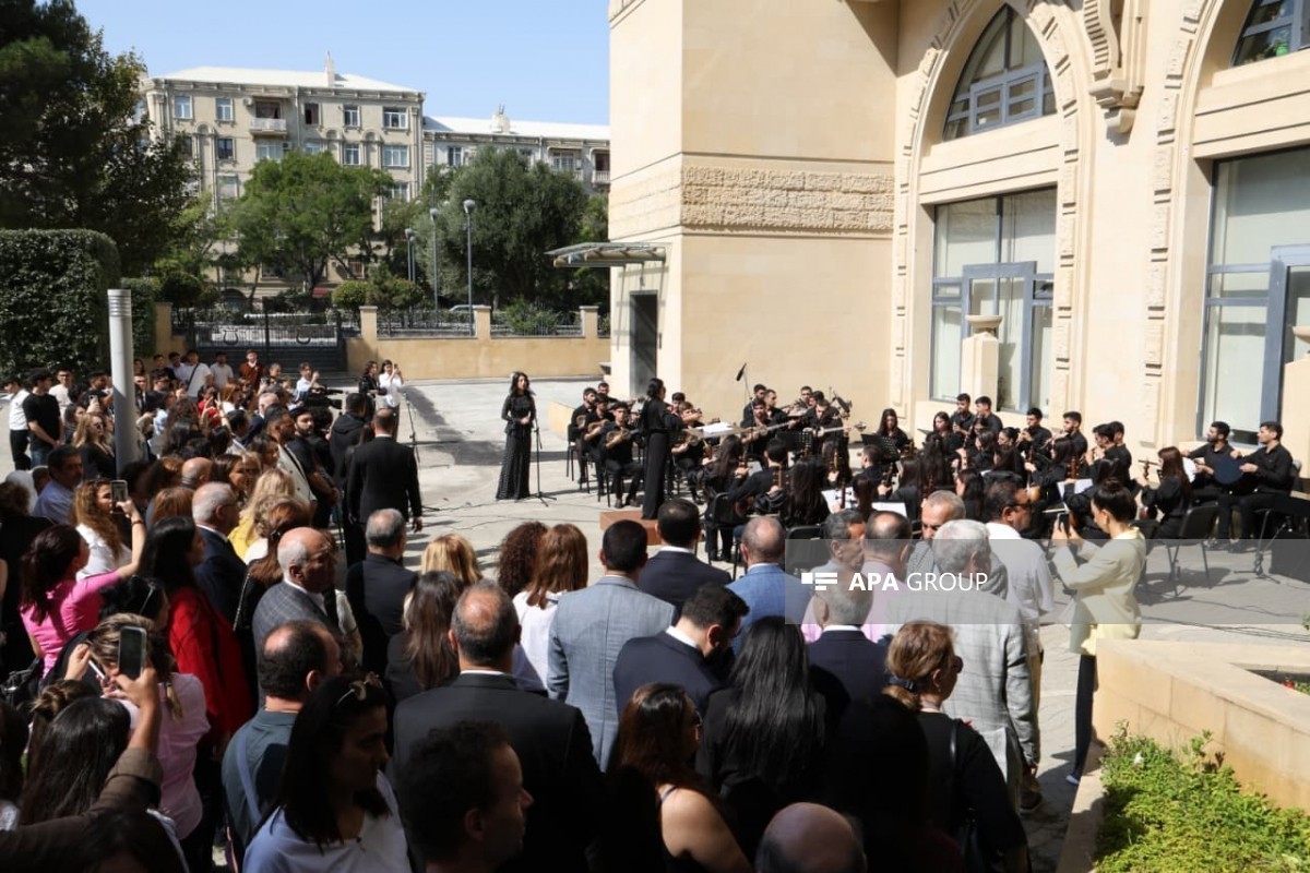 Open-air concert held as part of 18th International Music Festival - PHOTO 