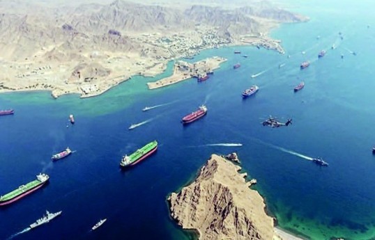 UN: Daily ship transits through Strait of Hormuz fall from 85 to 5