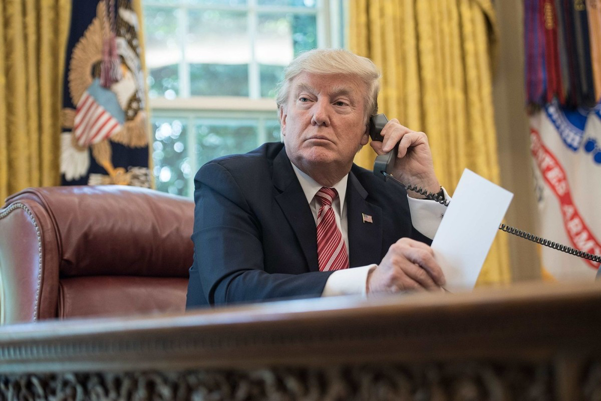 Axios: Trump demands Zelenskyy stop strikes on Russian oil refineries
