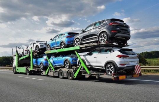 Azerbaijan's car imports from Georgia decline by nearly 18%