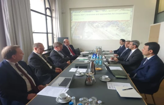 Azerbaijan Railways and Port of Hamburg strengthen cooperation - PHOTO 