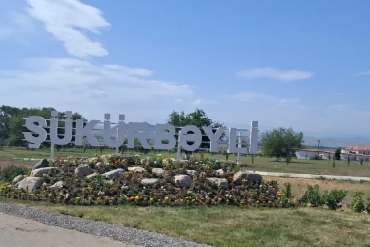Relocation convoy arrives in Shukurbayli village of Jabrayil