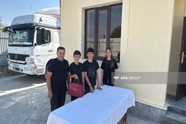 Azerbaijan relocates former IDPs in Khankendi, Khojaly and Aghdara, families receive house keys - PHOTO 