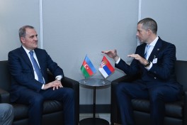 Azerbaijani FM Jeyhun Bayramov meets Serbian counterpart