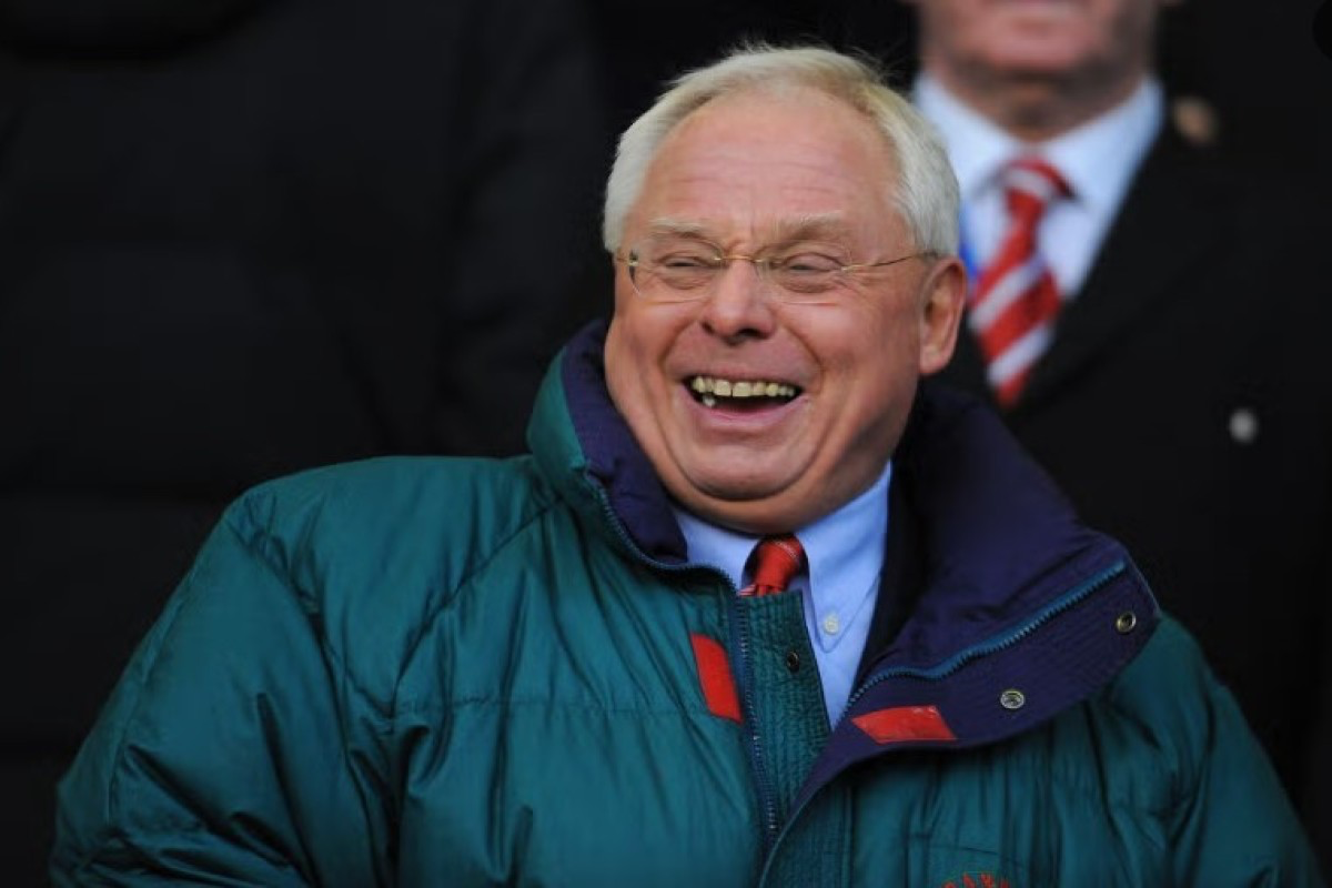 Former Liverpool and Montreal Canadiens owner Gillett Jr. dies