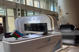 AZAL presents Boeing 787 Dreamliner simulator to public - PHOTO 