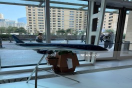 AZAL presents Boeing 787 Dreamliner simulator to public - PHOTO 
