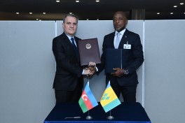 Azerbaijan, Saint Vincent and the Grenadines sign protocol on political consultations