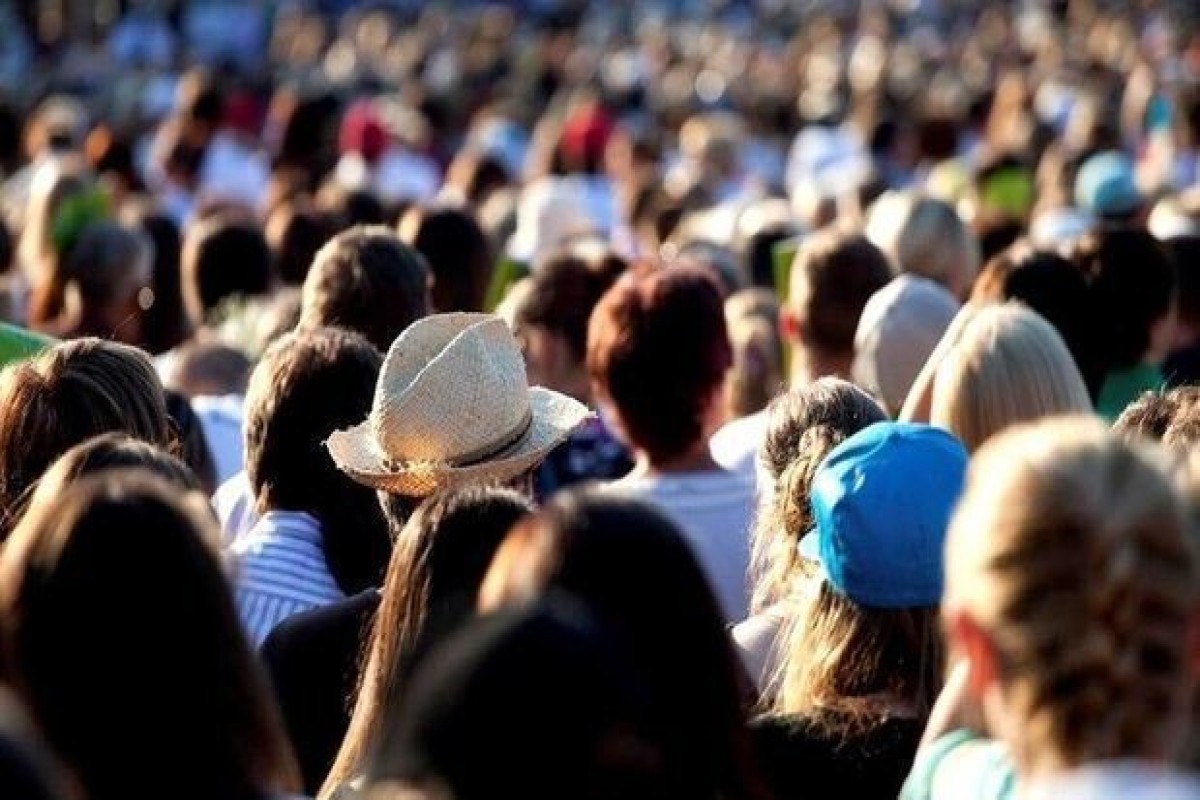 1.586 million foreigners and stateless persons visits Azerbaijan in eight months