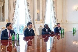 President Ilham Aliyev receives head of Global Infrastructure Partners