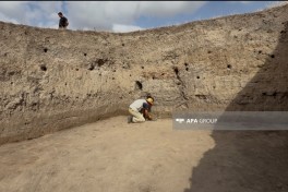 Expedition head: Samples found in Jalilabad may mark starting point of Kura-Araz culture