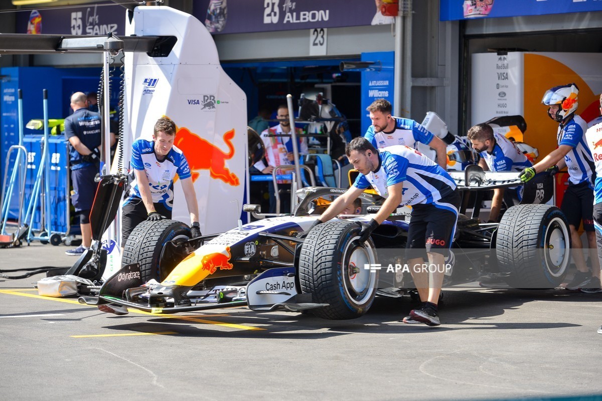 Formula 1 cars undergo final preparations -<span class="red_color">PHOTO REPORT