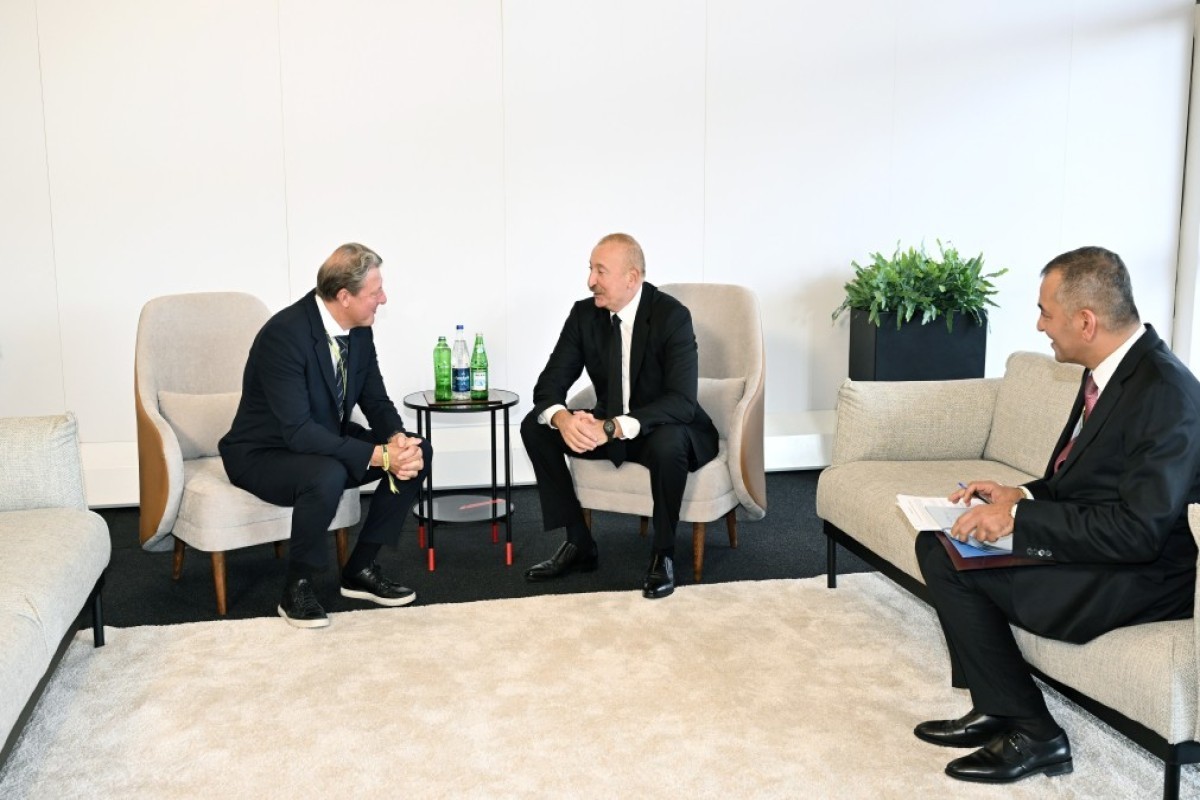 President Ilham Aliyev meets with International Ski and Snowboard Federation president