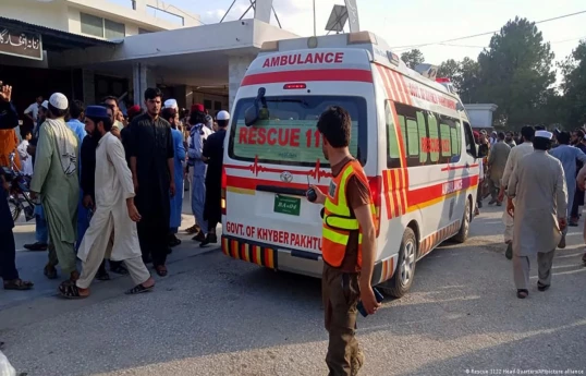 Blast in Pakistan's Dera Ismail Khan kills 11, injures 30