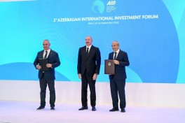 Documents signed on sidelines of Second Azerbaijan International Investment Forum exchanged
