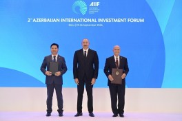 Documents signed on sidelines of Second Azerbaijan International Investment Forum exchanged