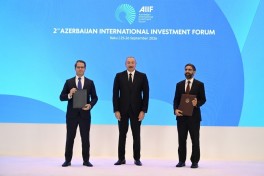 Documents signed on sidelines of Second Azerbaijan International Investment Forum exchanged