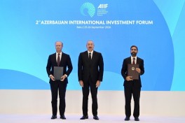 Documents signed on sidelines of Second Azerbaijan International Investment Forum exchanged