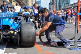 Formula 1 cars undergo final preparations -PHOTO REPORT 