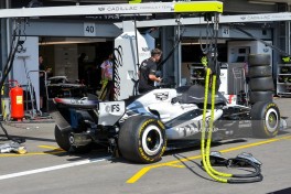 Formula 1 cars undergo final preparations -PHOTO REPORT 