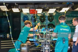 Formula 1 cars undergo final preparations -PHOTO REPORT 