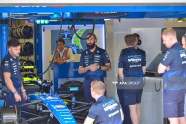 Formula 1 cars undergo final preparations -PHOTO REPORT 