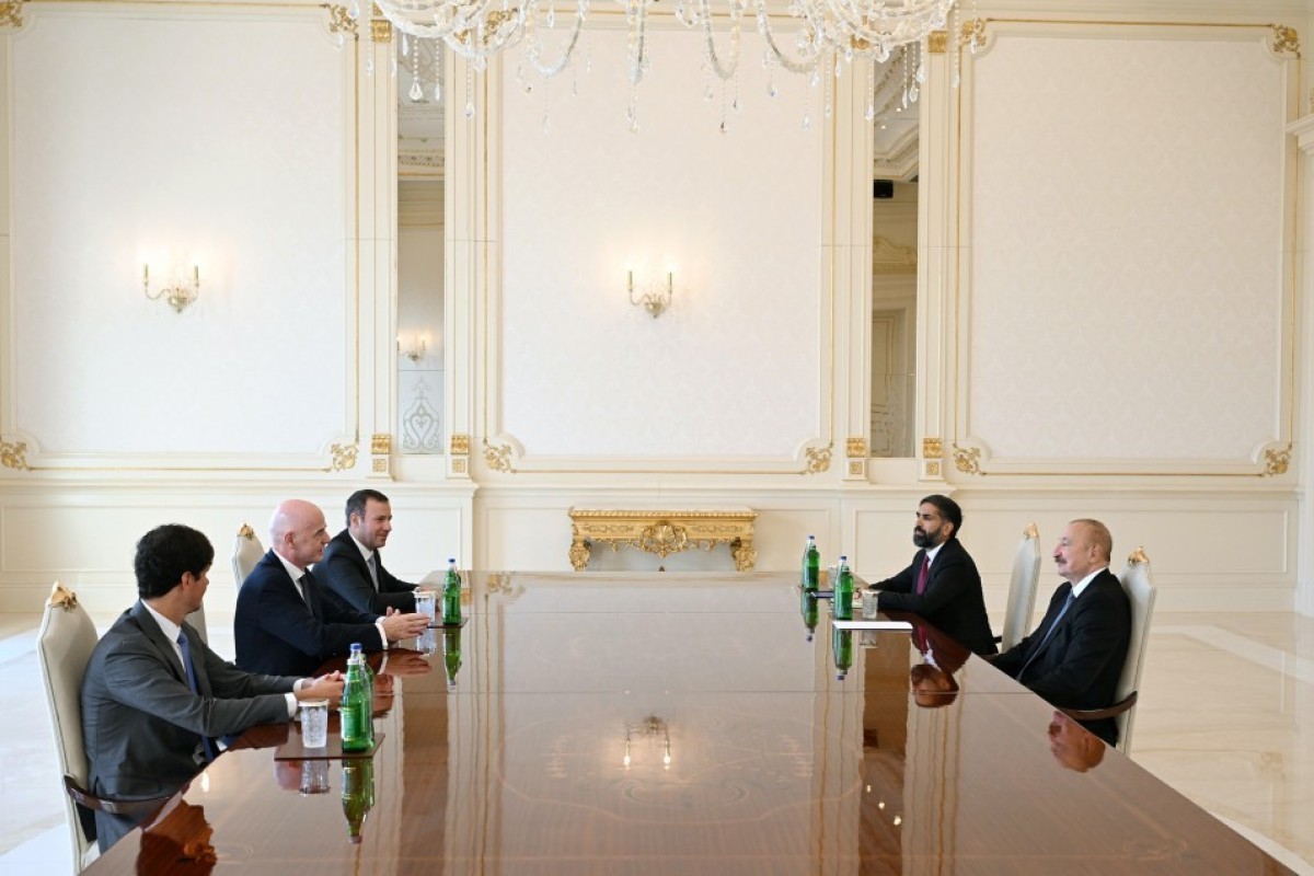President Ilham Aliyev receives FIFA President Gianni Infantino