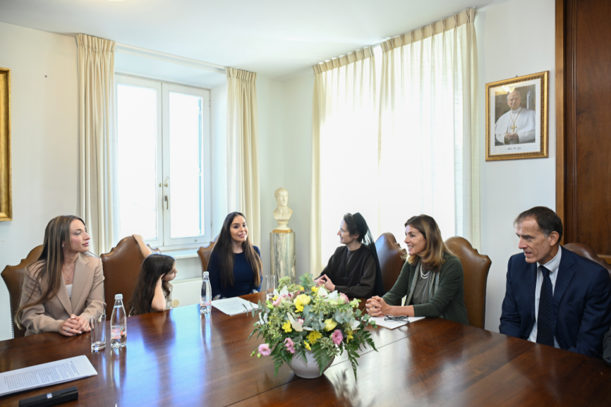 Leyla Aliyeva meets Secretary of Pontifical Commission for Sacred Archaeology in Rome
