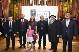 ‘Harmony’ documentary presented in Rome-PHOTO 