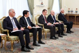 Azerbaijani Deputy PM meets with Iranian President-PHOTO 