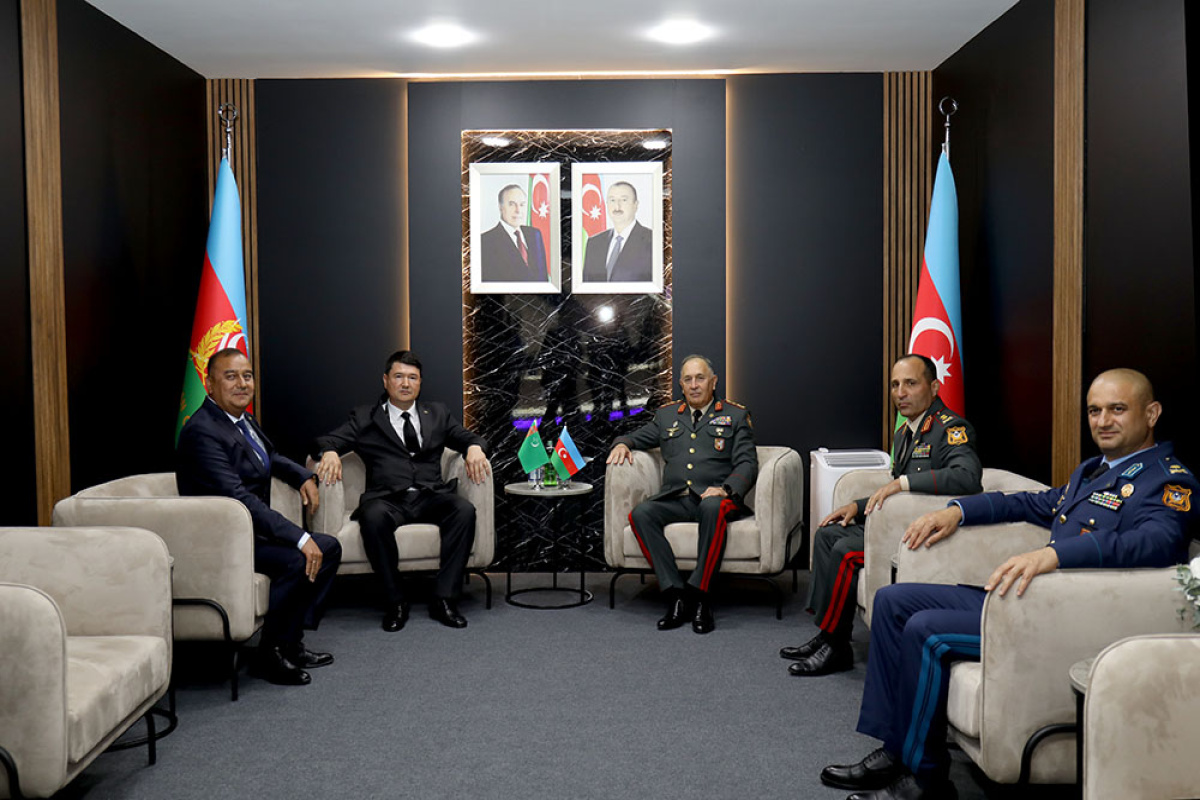 Chief of the General Staff of the Azerbaijan Army meets with Turkmenistan’s military delegation