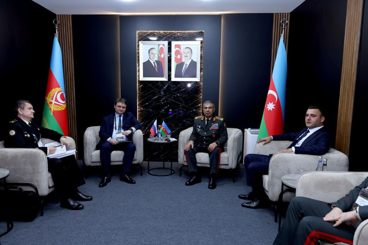 Azerbaijan, Russia discussed directions for development of military ties