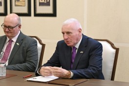 President Ilham Aliyev received UK Minister of State for Defence